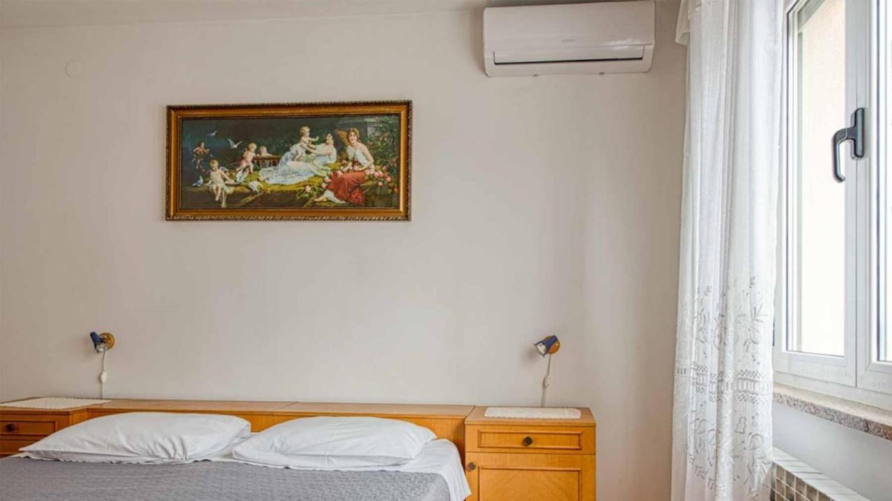Room Mario Rovinj Exteriör bild